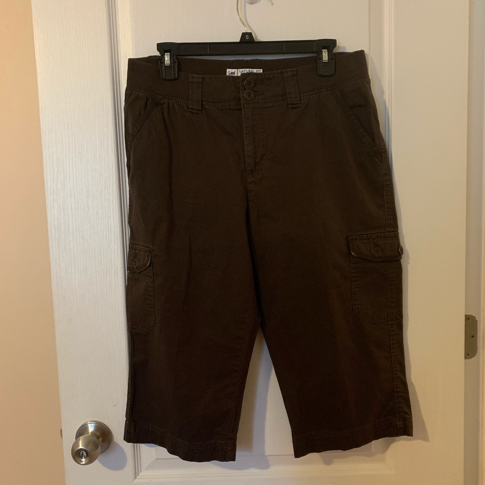 Lee natural fit cropped Capri dress work pants